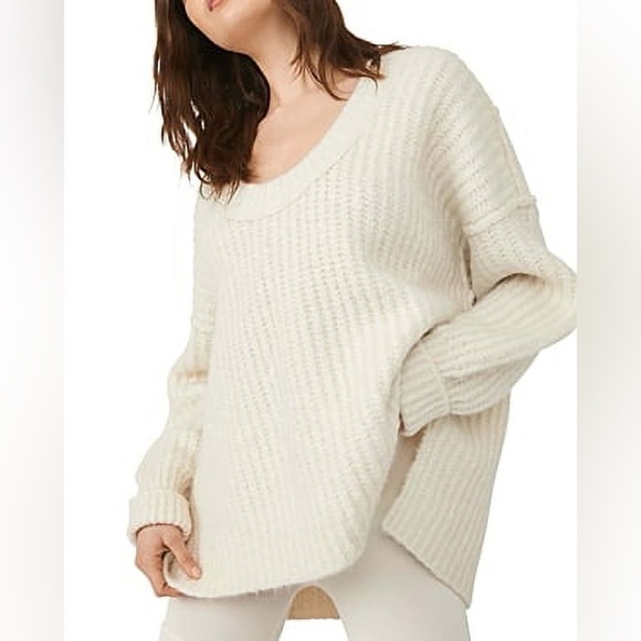 Free People Blue Bell V-Neck Sweater cream size M oversized slouchy Cabincore - Picture 7 of 8